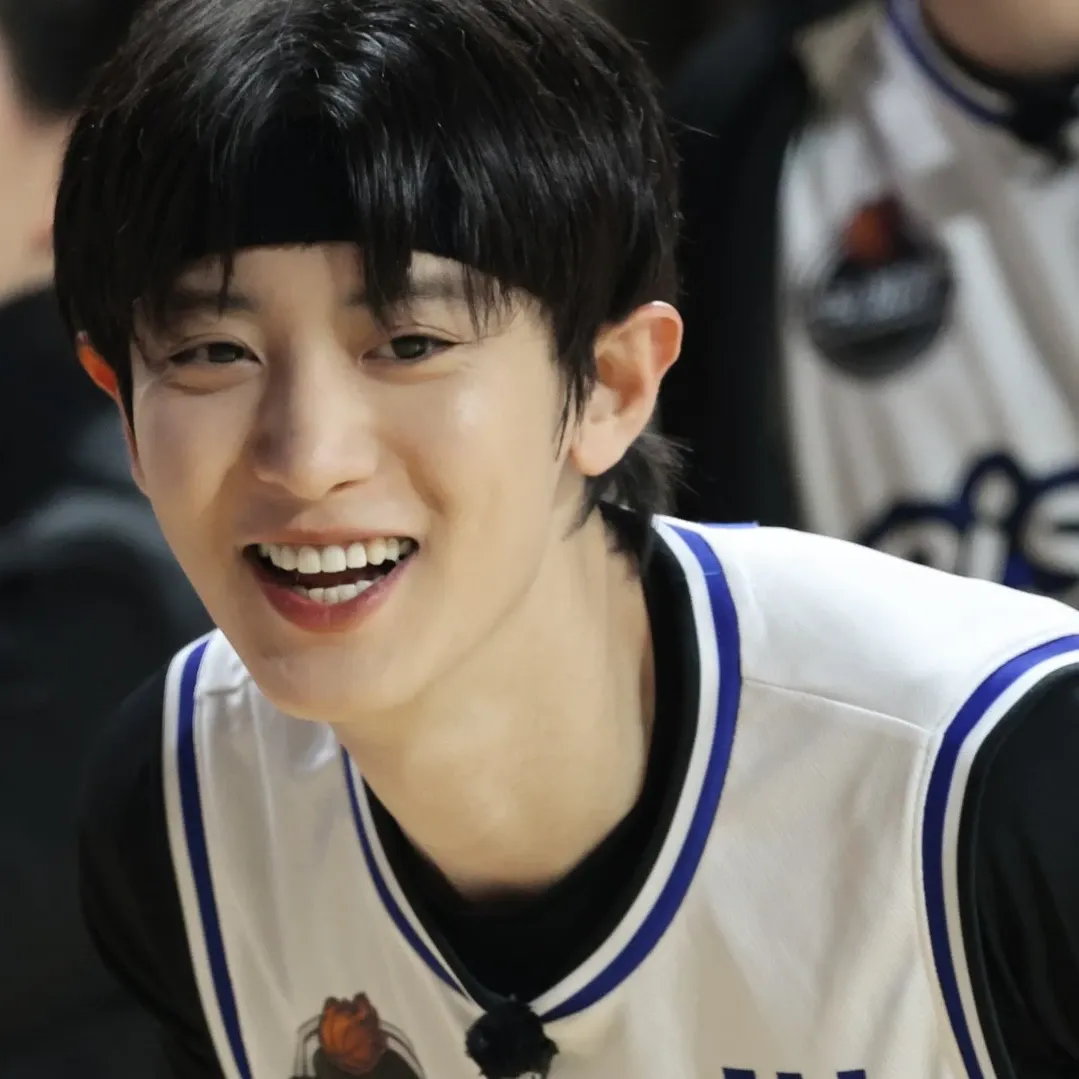 Momen yang diabadikan oleh penggemar Chanyeol (EXO)