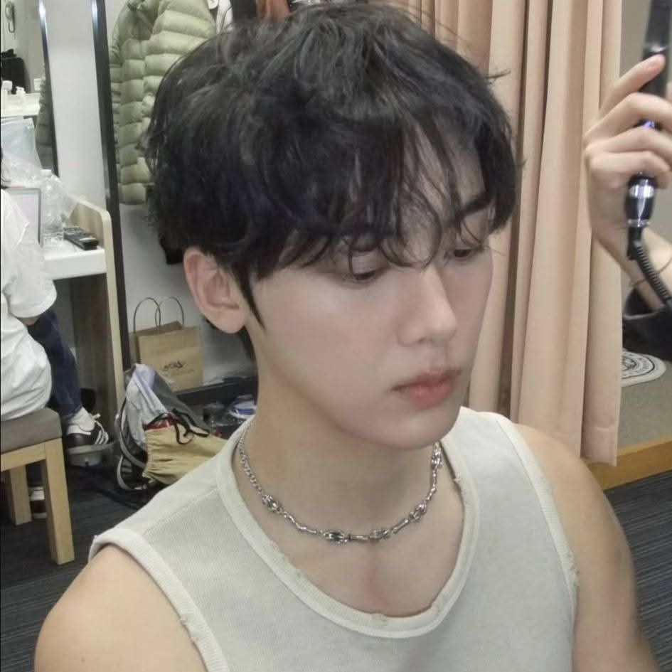 아스트로의 비하인드 컷