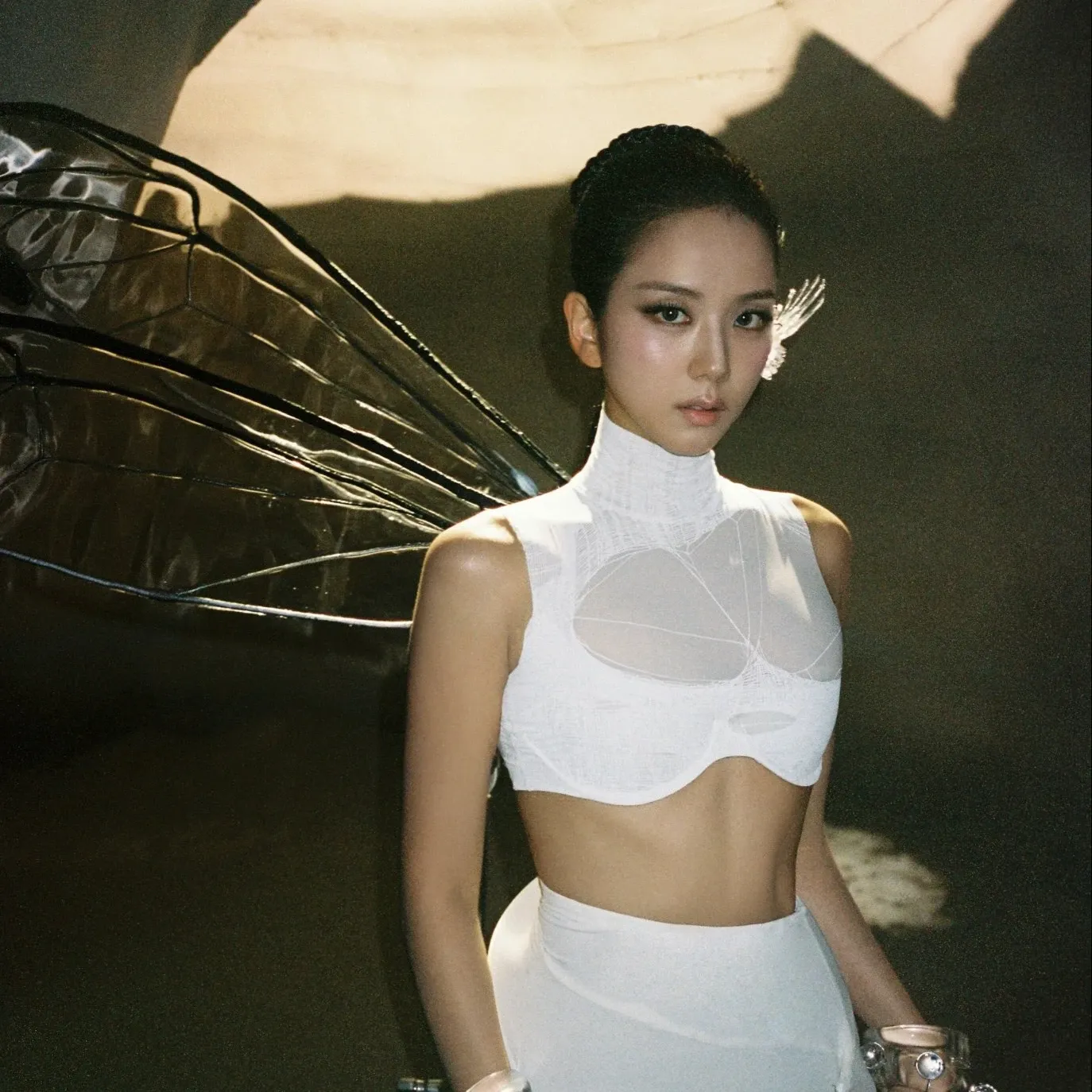 Behind-the-scenes cut of Jisoo (BLACKPINK)