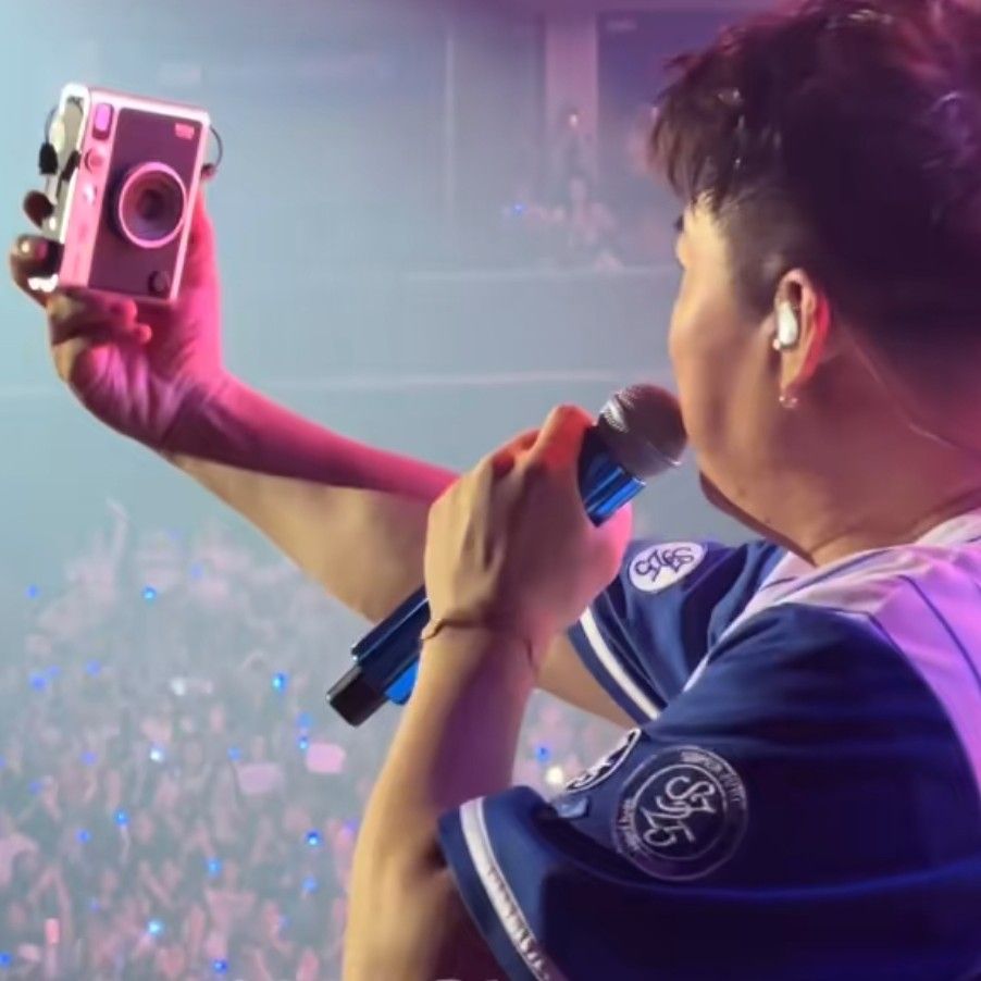 Recent activity shot of Shindong (Super Junior)