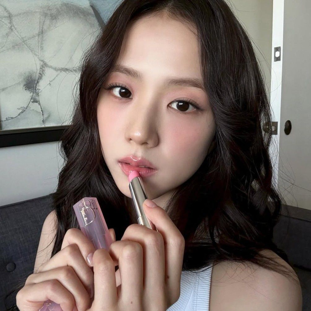 Momen yang diabadikan oleh penggemar Jisoo (BLACKPINK)
