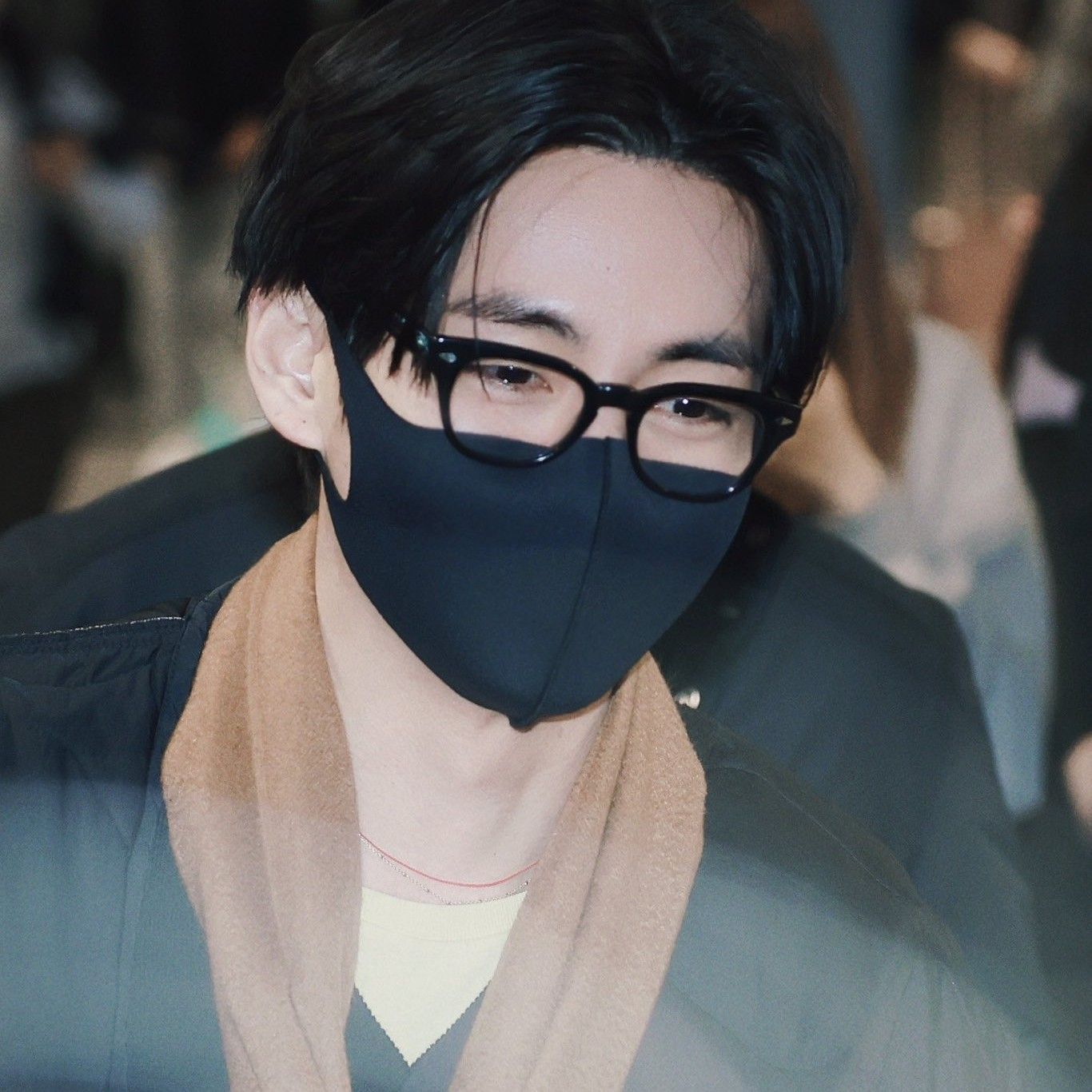 V (防弹少年团)的最新照片