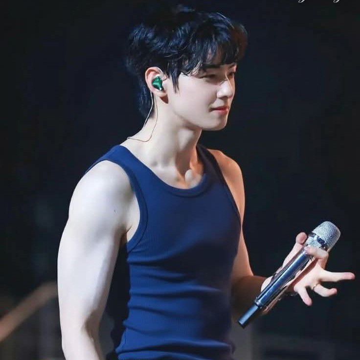 Recent activity shot of Eunwoo (ASTRO)