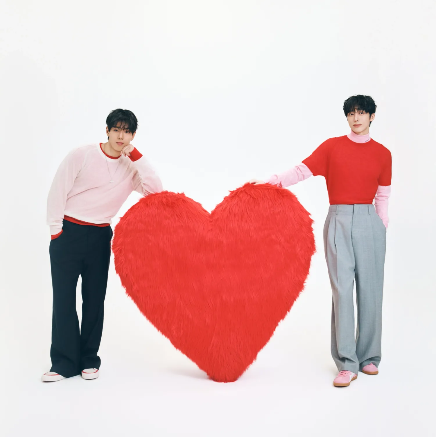 Foto aktivitas terbaru MONSTA X