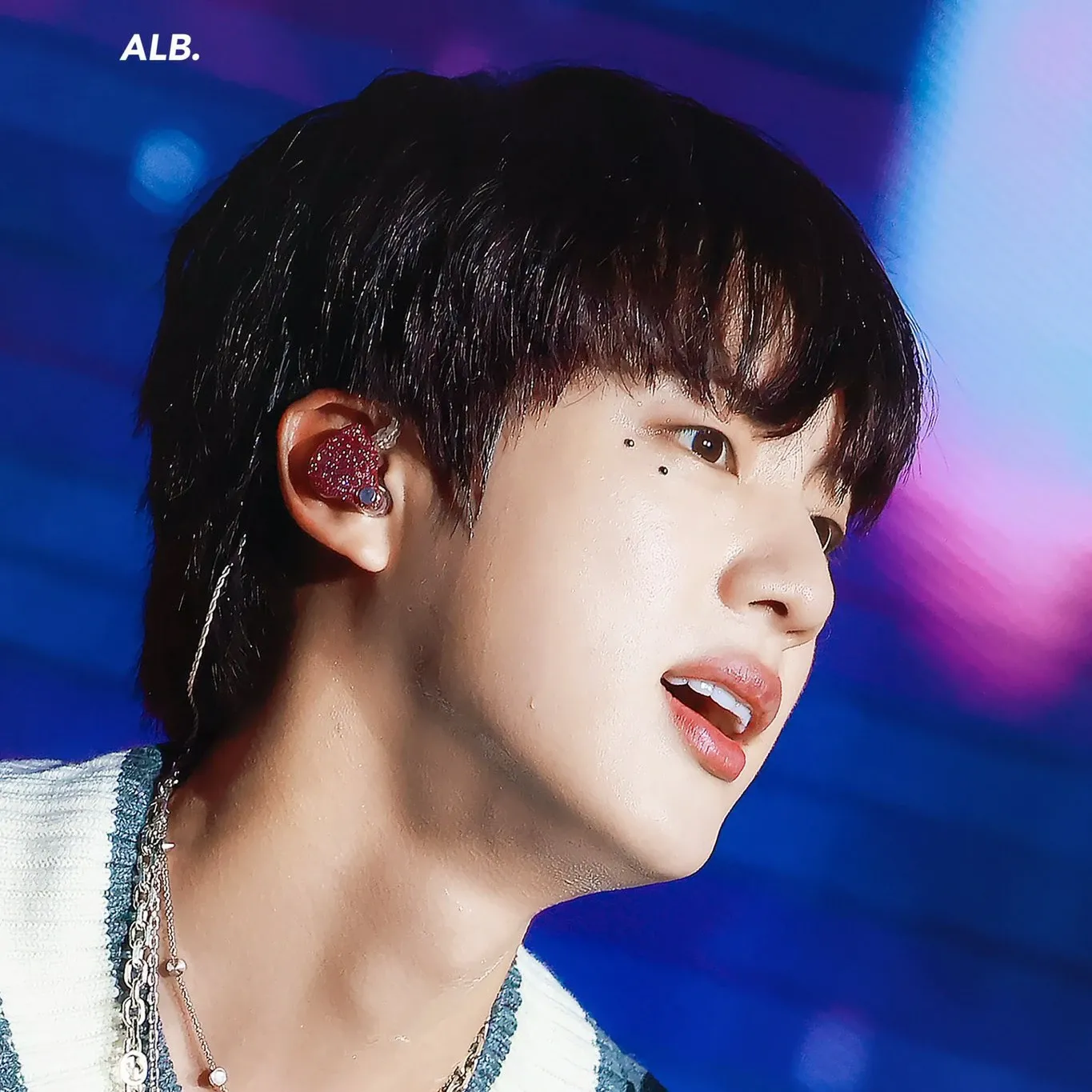 진 (방탄소년단)의 비하인드 컷