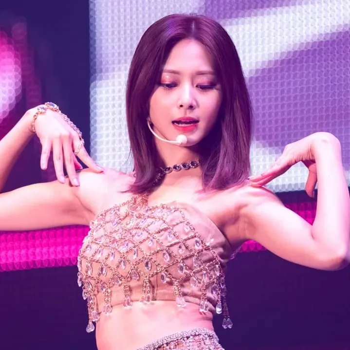 쯔위 (TWICE)의 최신 사진