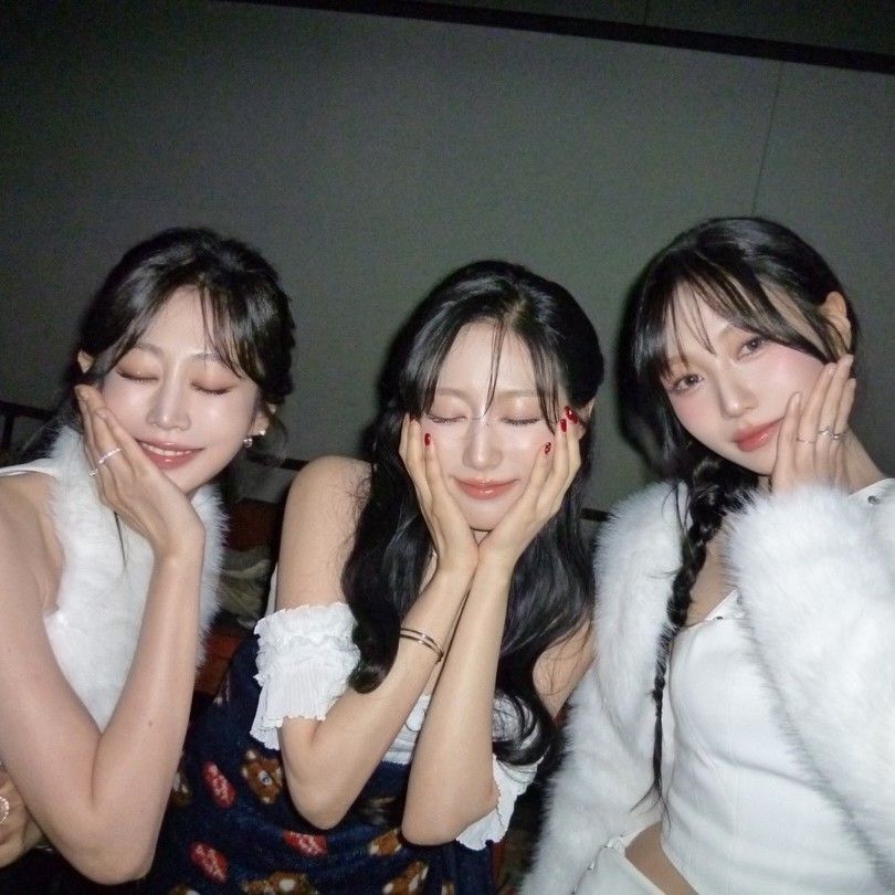 러블리즈 최근 활동샷