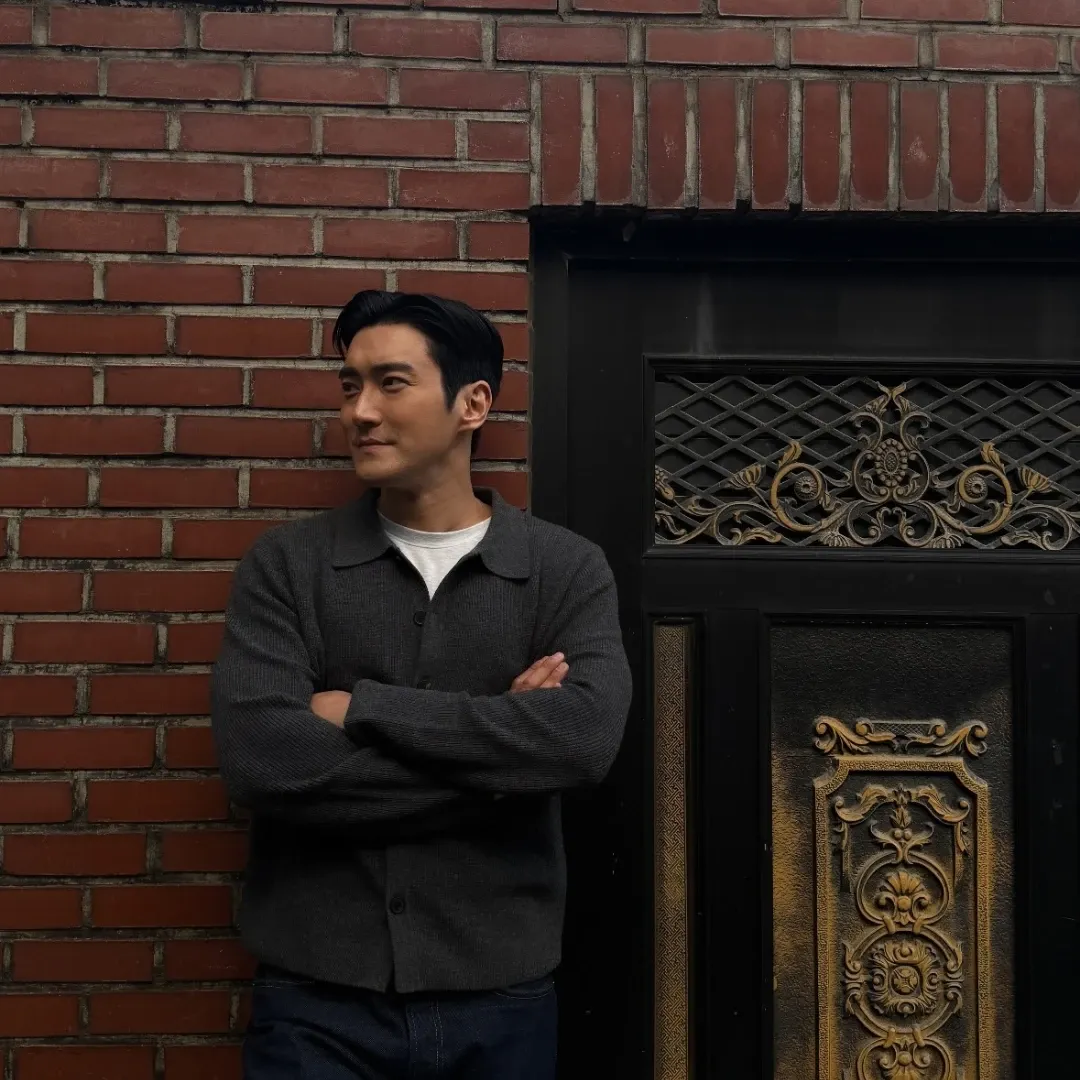 Latest photo of Siwon (Super Junior)