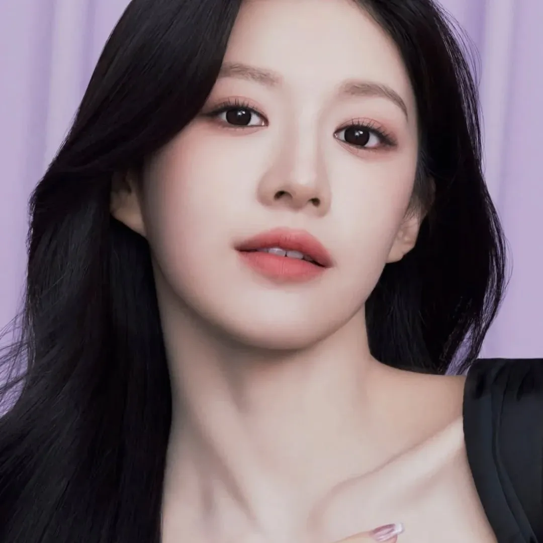 Foto terbaru Jisoo (BLACKPINK)