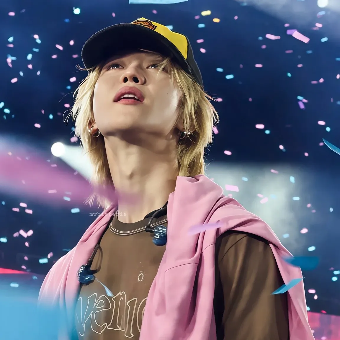 SEVENTEEN的最新照片