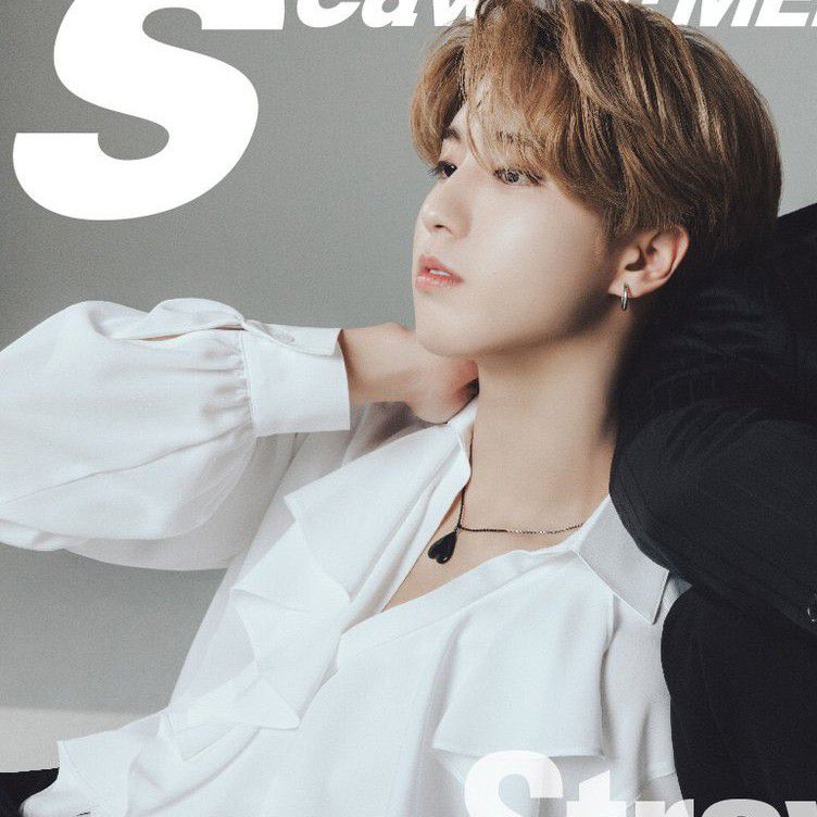 한 (Stray Kids)의 최신 사진