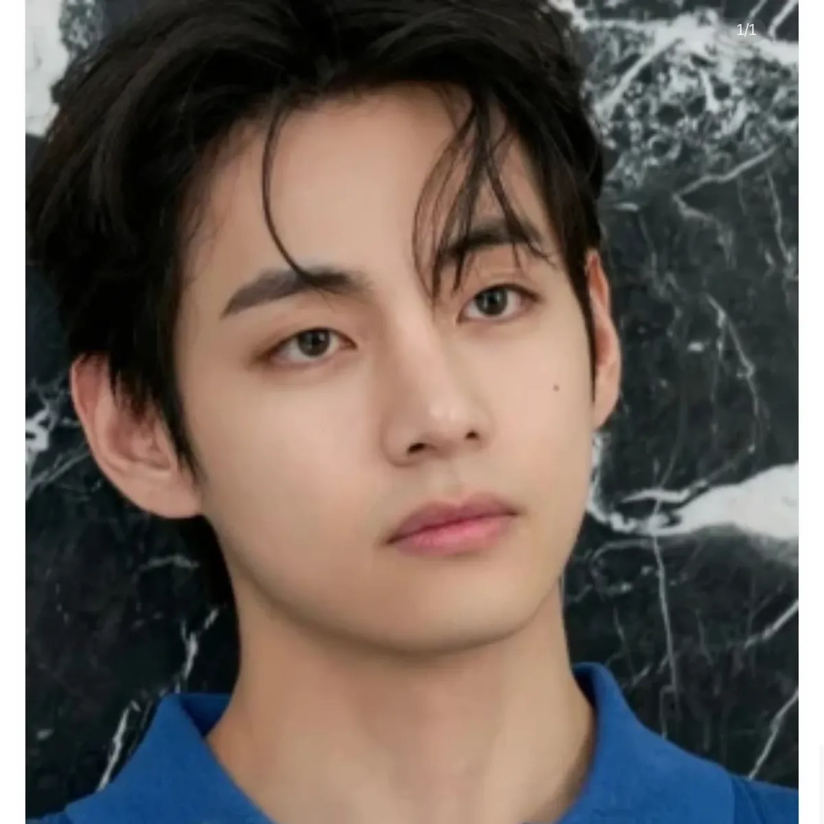 Foto terbaru V (BTS)