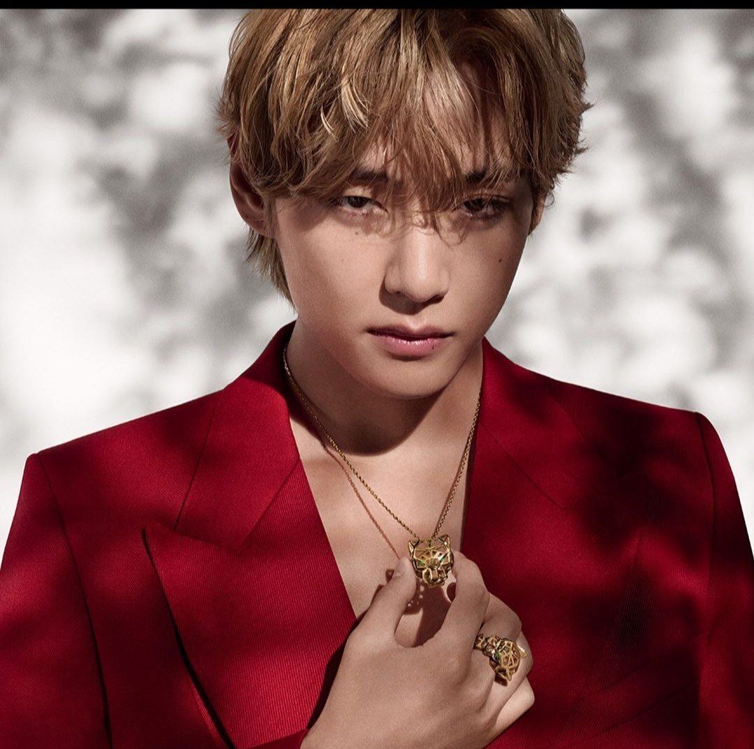 Latest photo of V (BTS)