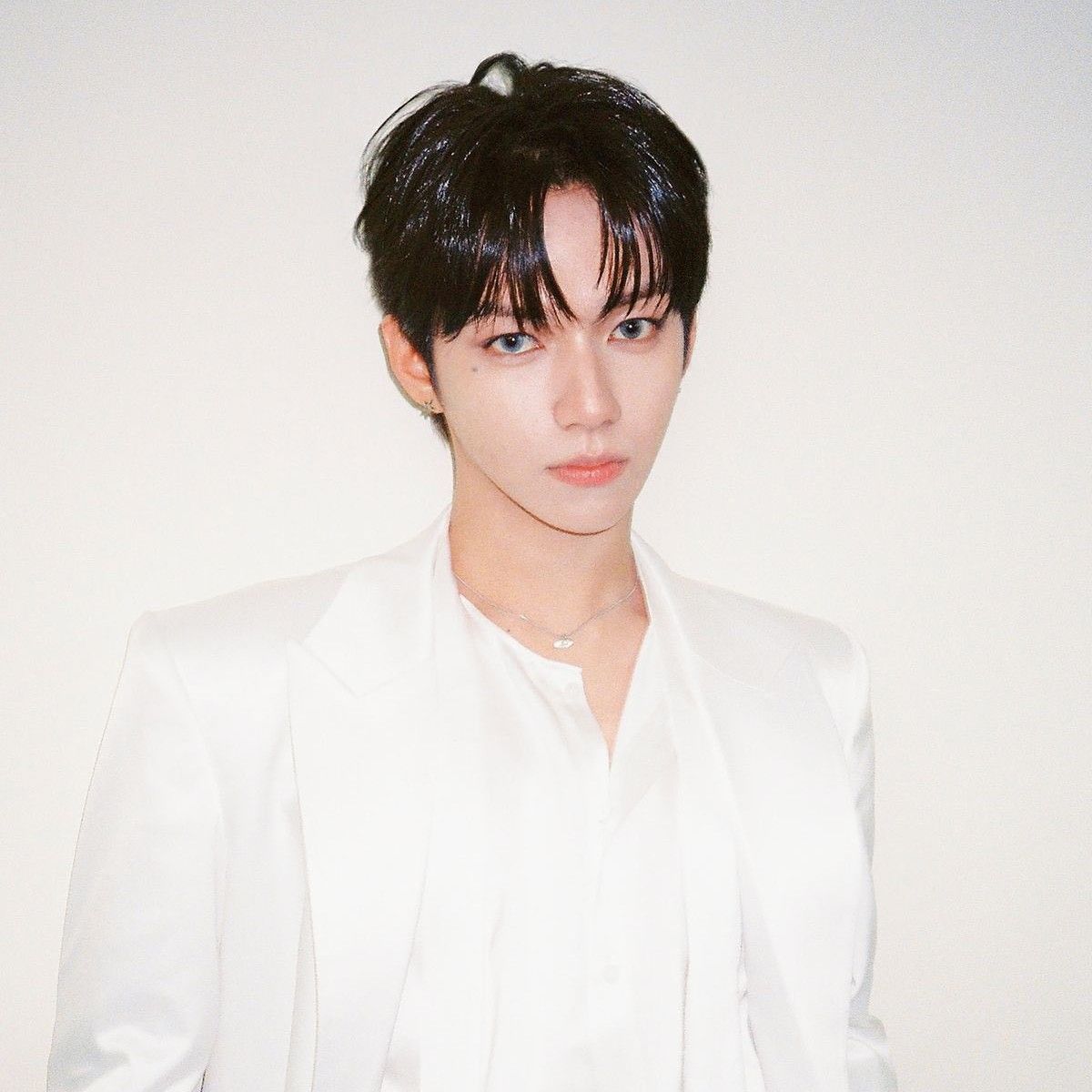 제이엘 (아홉)의 비하인드 컷