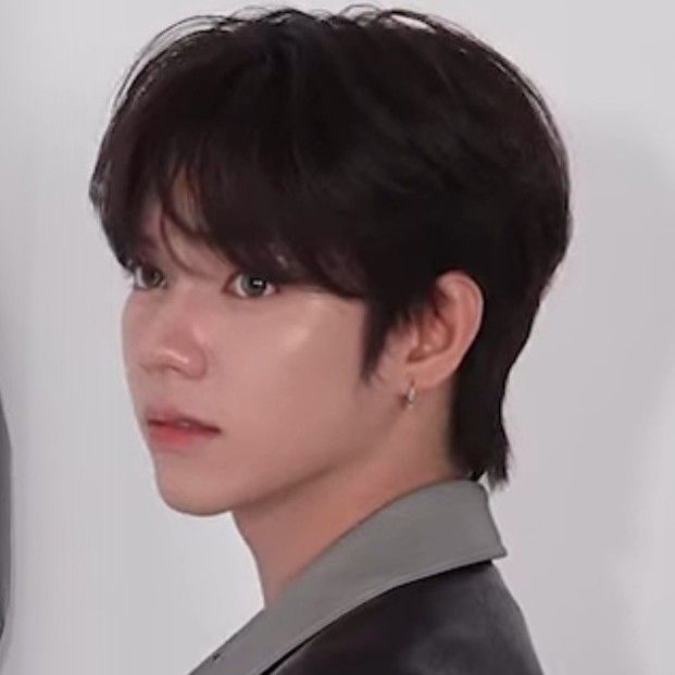 Latest photo of JL (AHOF)