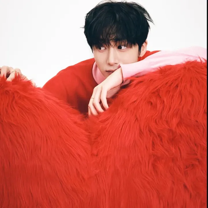 Foto aktivitas terbaru MONSTA X
