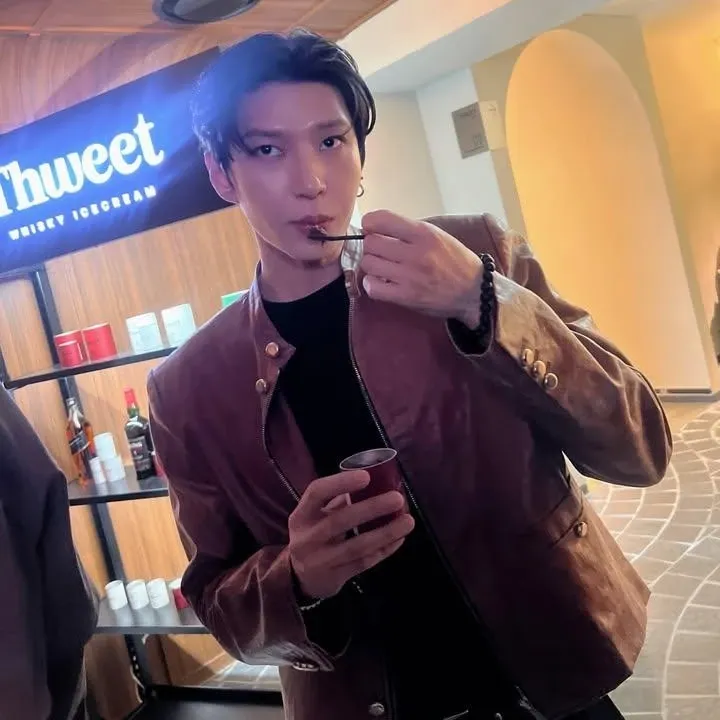 Feed komunitas K-pop terpanas hari ini