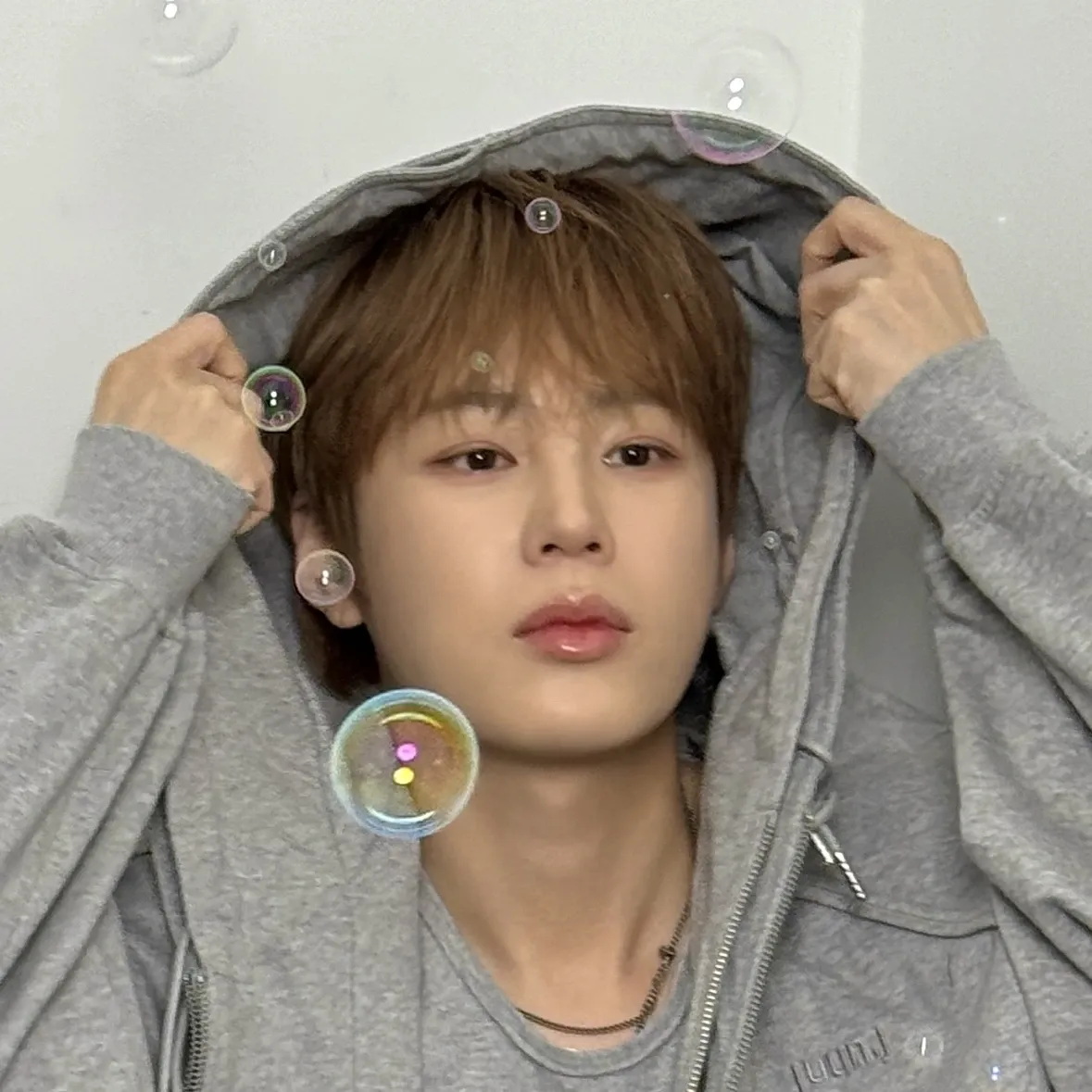 하성운 최근 활동샷