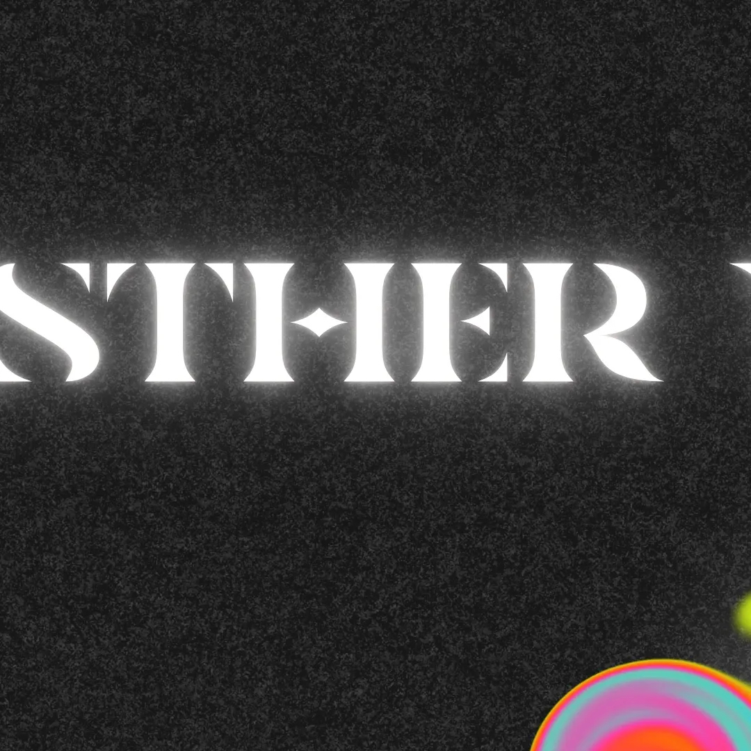 Potret di balik layar Esther Yu