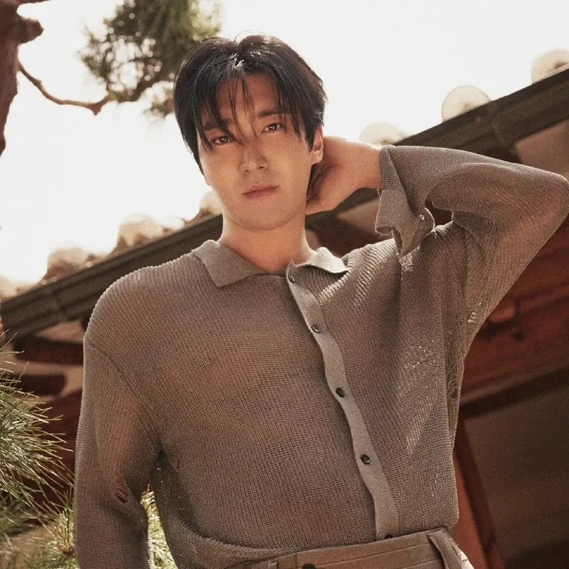 Latest photo of Siwon (Super Junior)