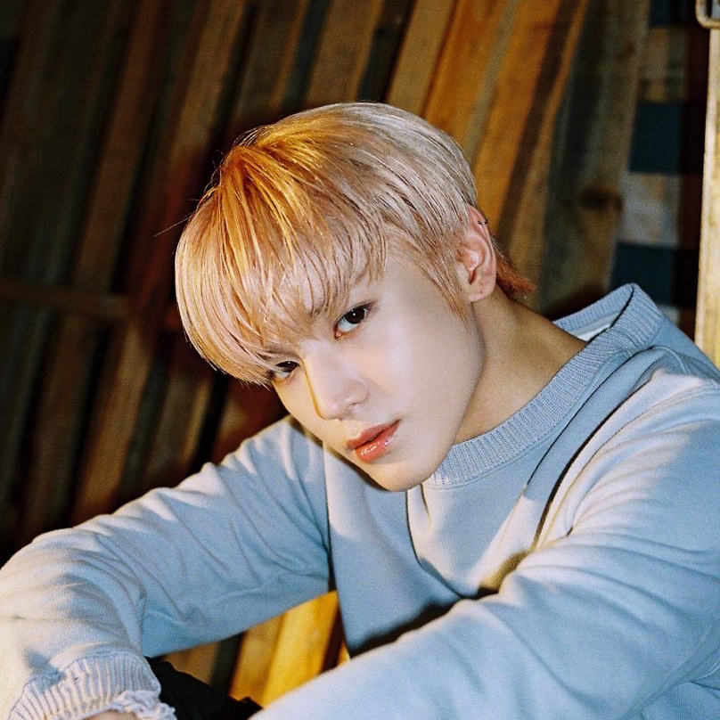 テヨン (NCT 127)の最近の活動写真