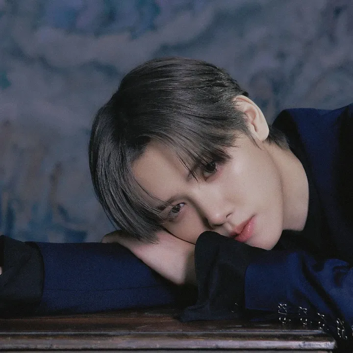 Recent activity shot of Minhee (CRAVITY)