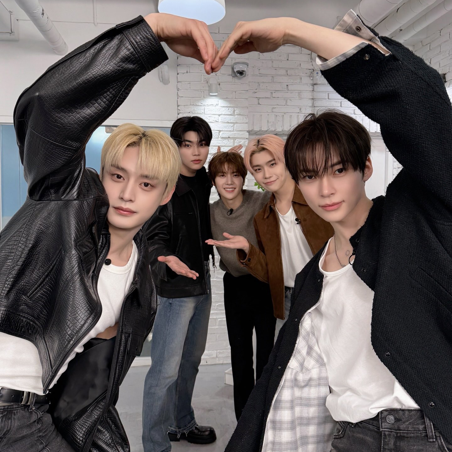 Recent activity shot of ZEROBASEONE