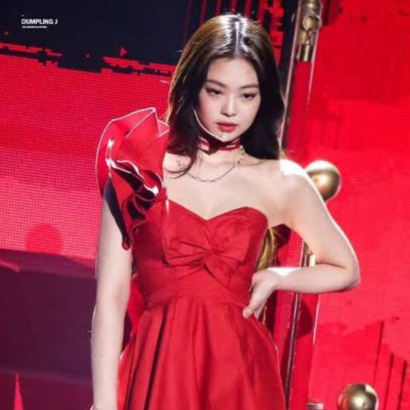 Jennie (BLACKPINK)的幕后花絮