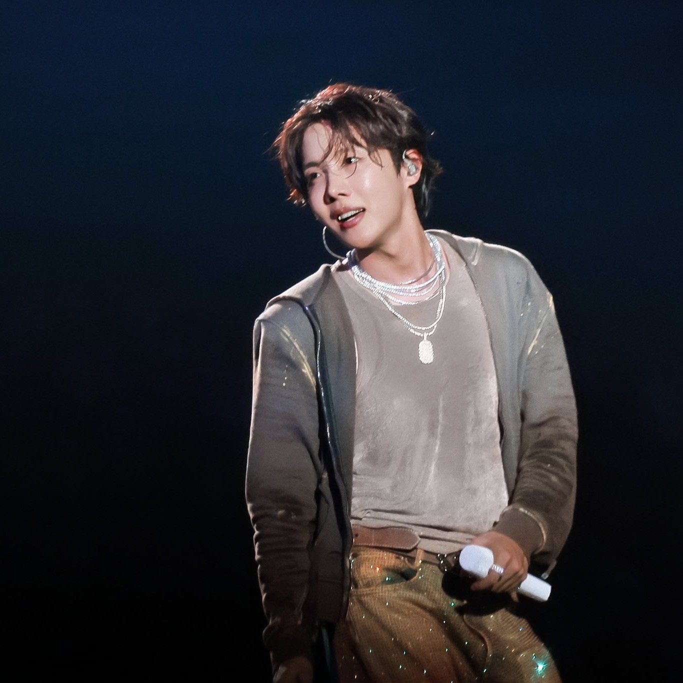 Behind-the-scenes cut of j-hope (BTS)