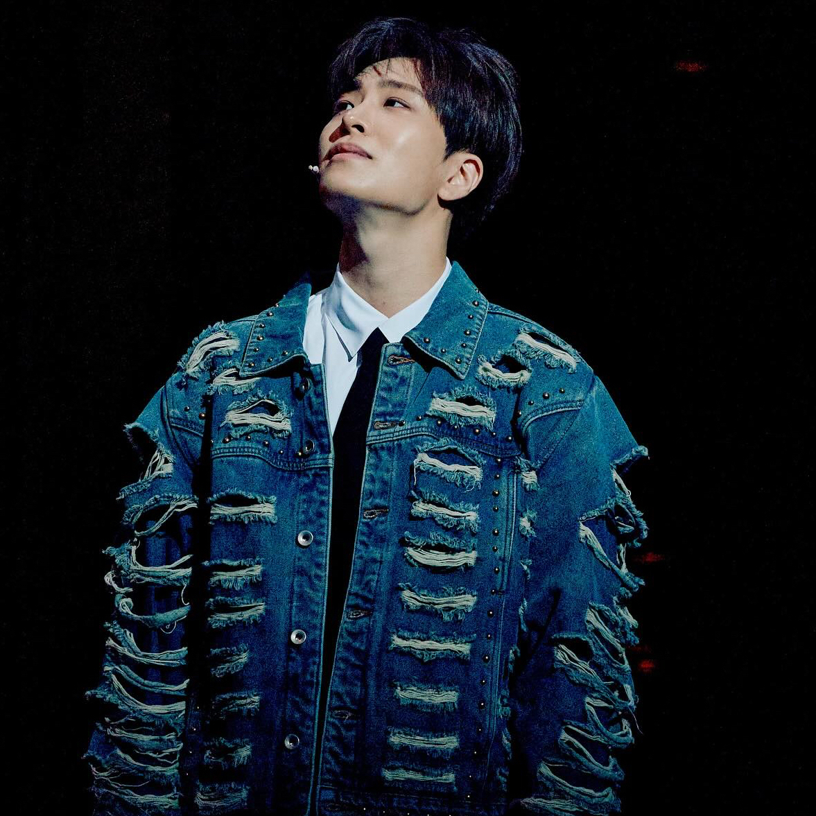 Latest photo of Youngjae (GOT7)