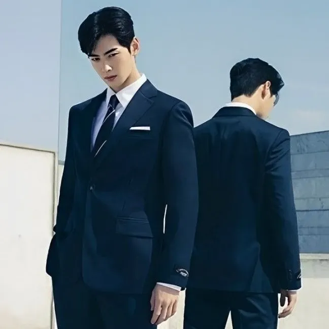 Latest photo of Eunwoo (ASTRO)