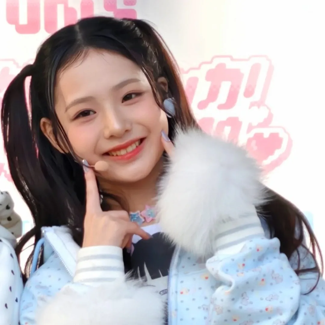 임서원 (유니스) 최근 활동샷