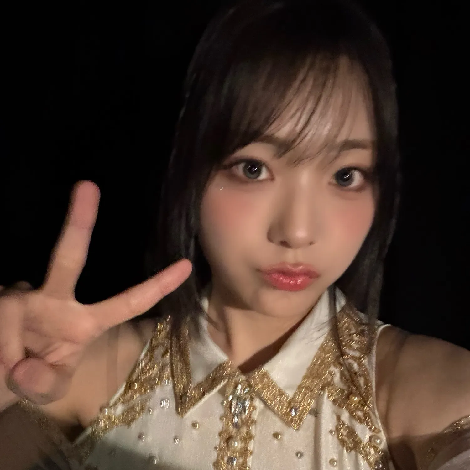 Recent activity shot of Siyeon (QWER)