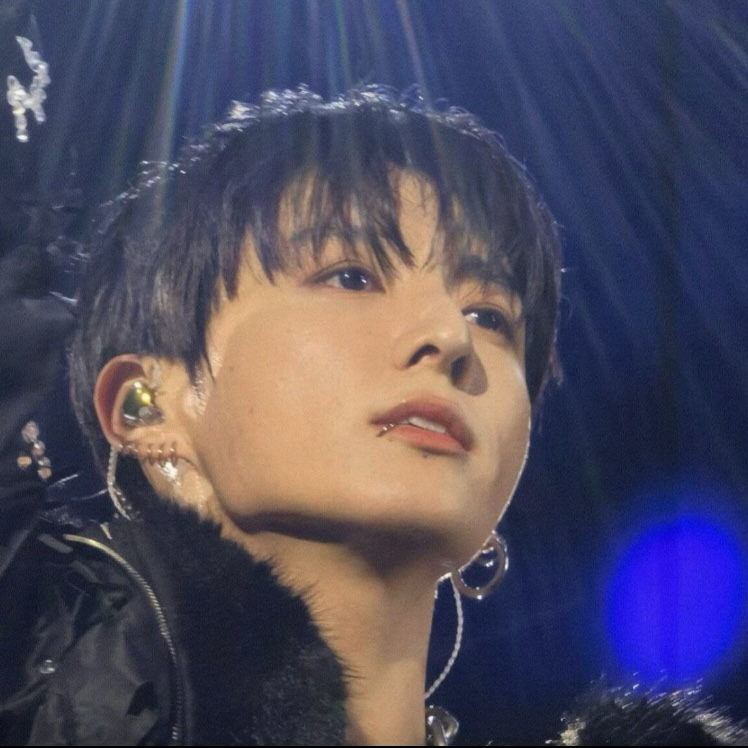 정국 (방탄소년단)의 최신 사진