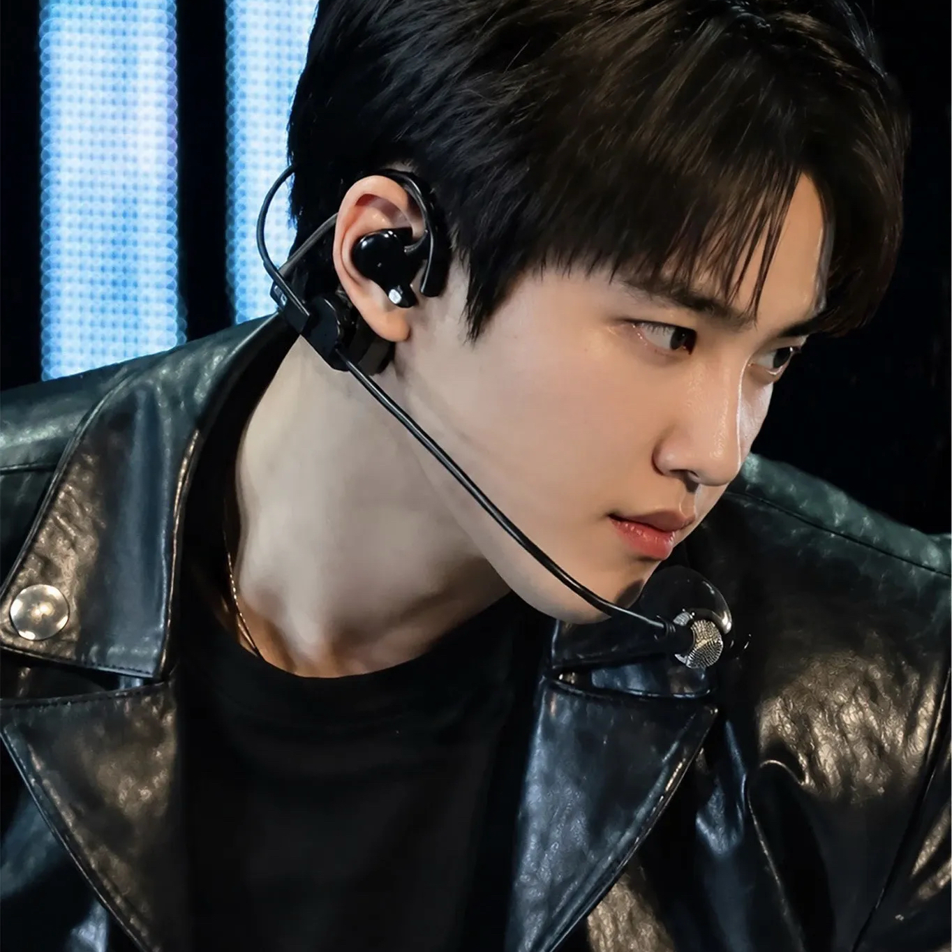 디오 (EXO)의 최신 사진