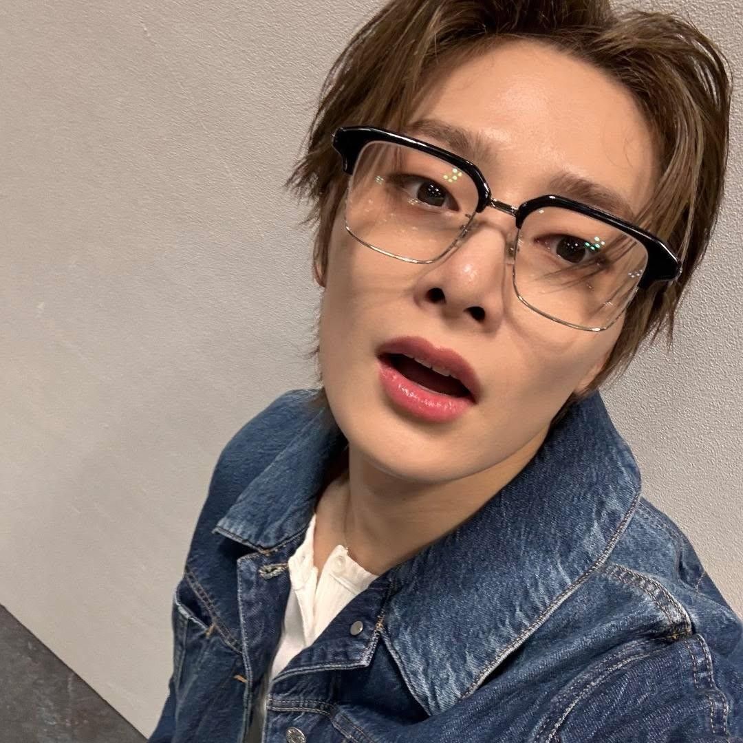 Behind-the-scenes cut of Stray Kids