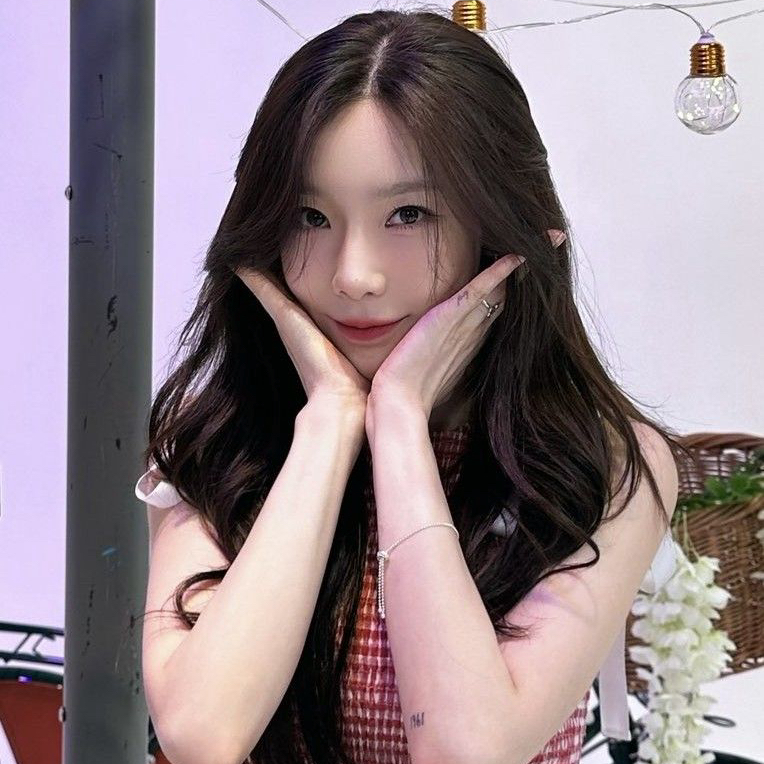 A moment captured by Taeyeon (Girls' Generation)'s fan