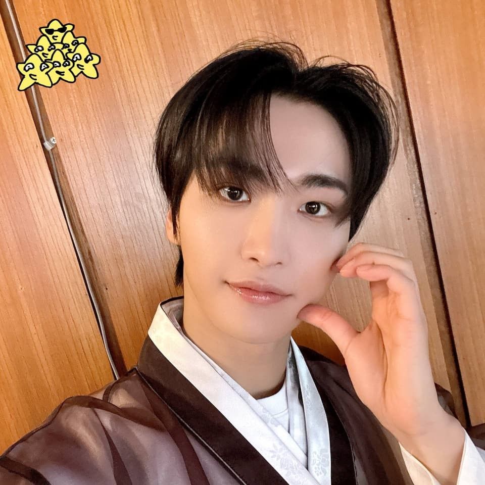 에이티즈의 최신 사진