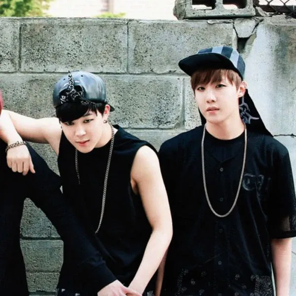 Behind-the-scenes cut of SUGA (BTS)