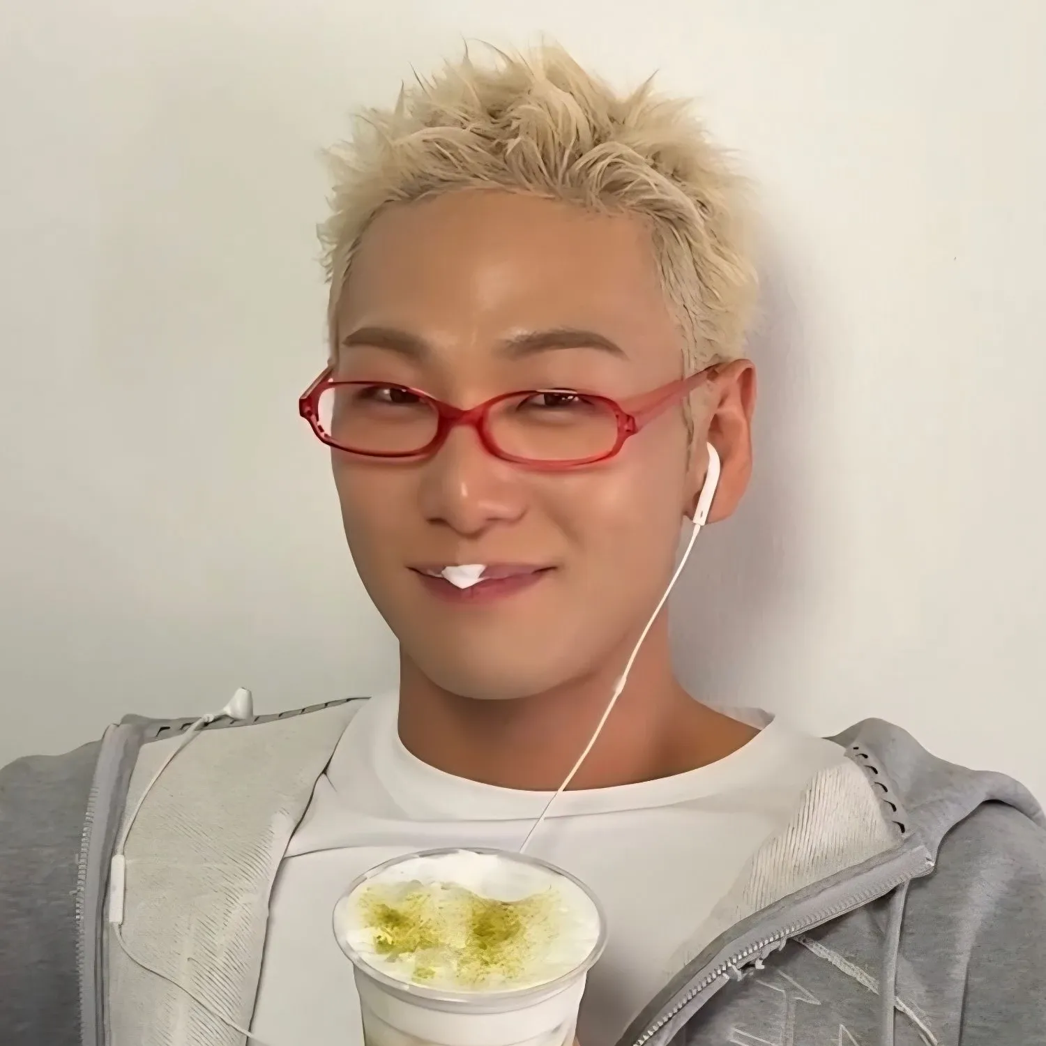 A moment captured by Baekho's fan