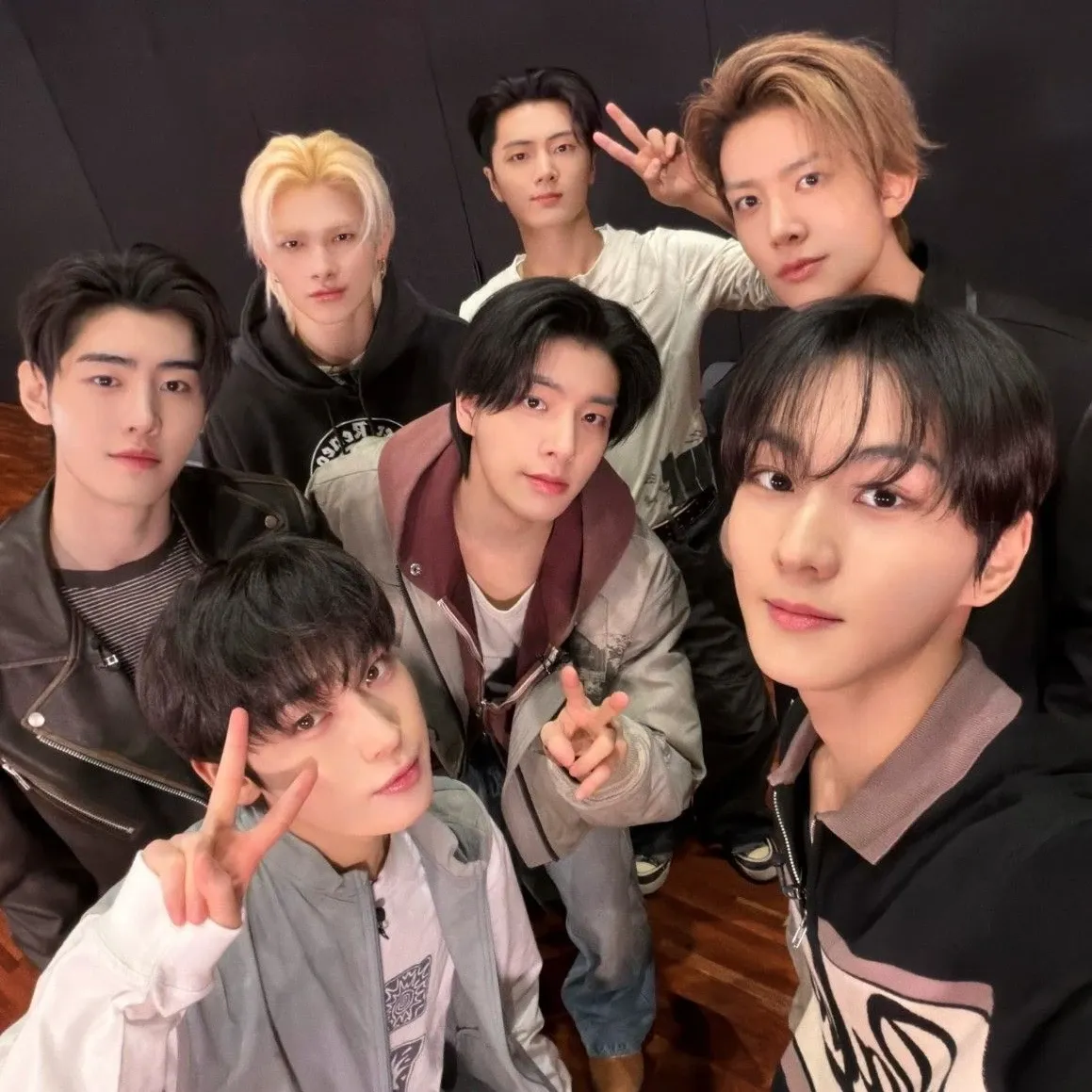 Momen yang diabadikan oleh penggemar ENHYPEN