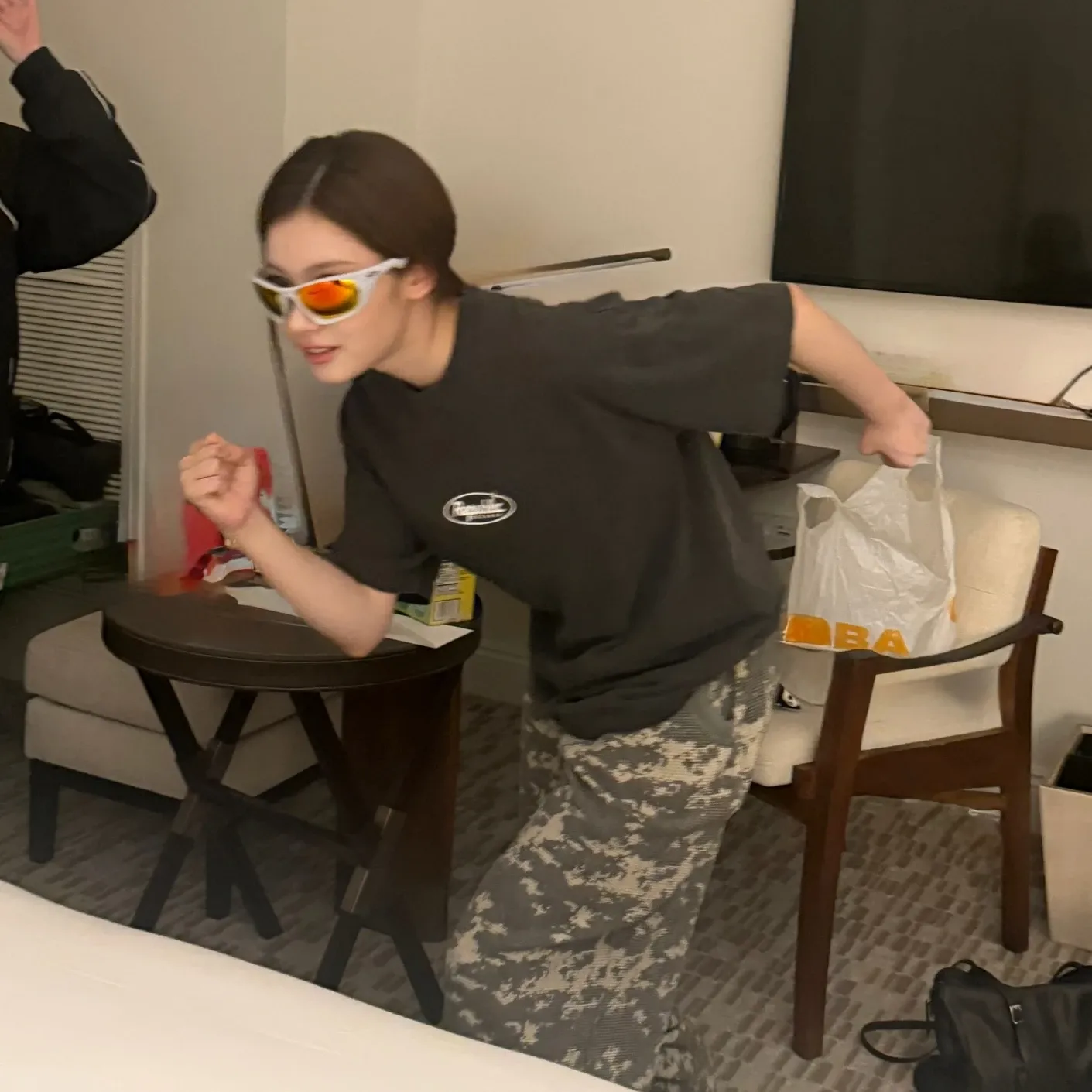 Foto terbaru Sana (TWICE)