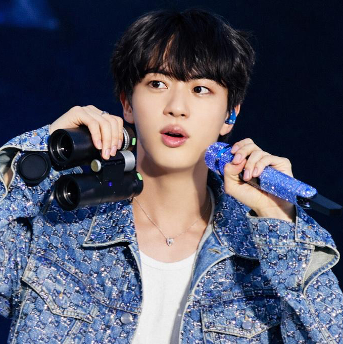 진 (방탄소년단)의 최신 사진