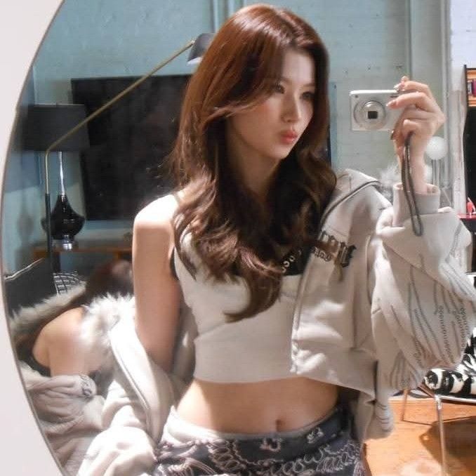 Sana (TWICE)粉絲拍下的瞬間