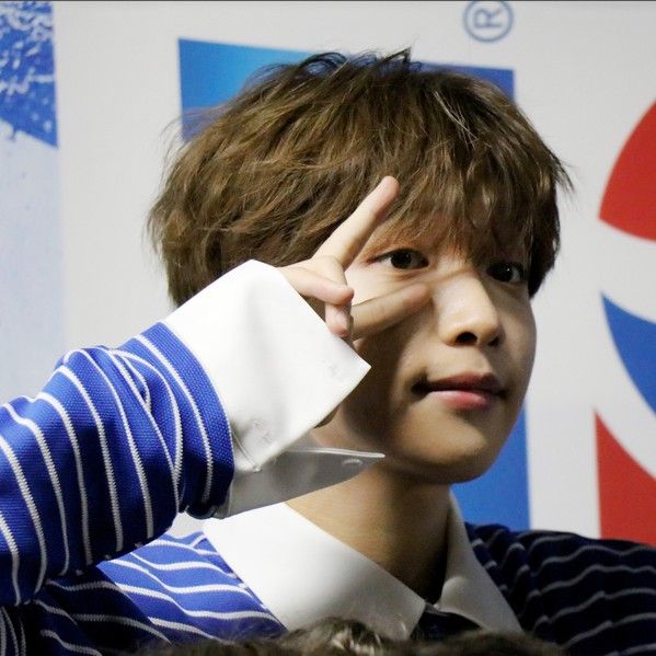 Recent activity shot of Jeong Sewoon