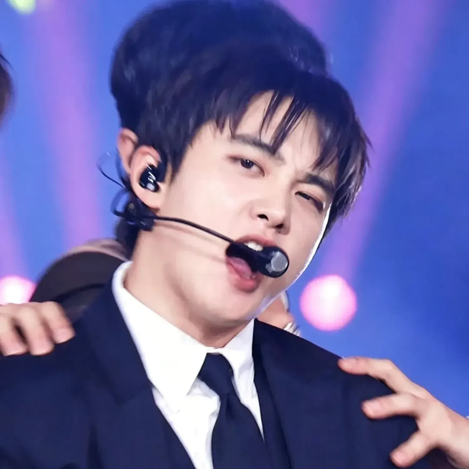 D.O. (EXO)的最新活動照片