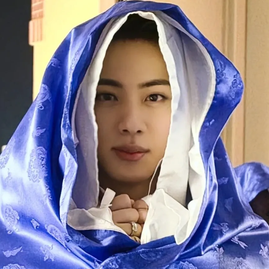 Potret di balik layar Jin (BTS)
