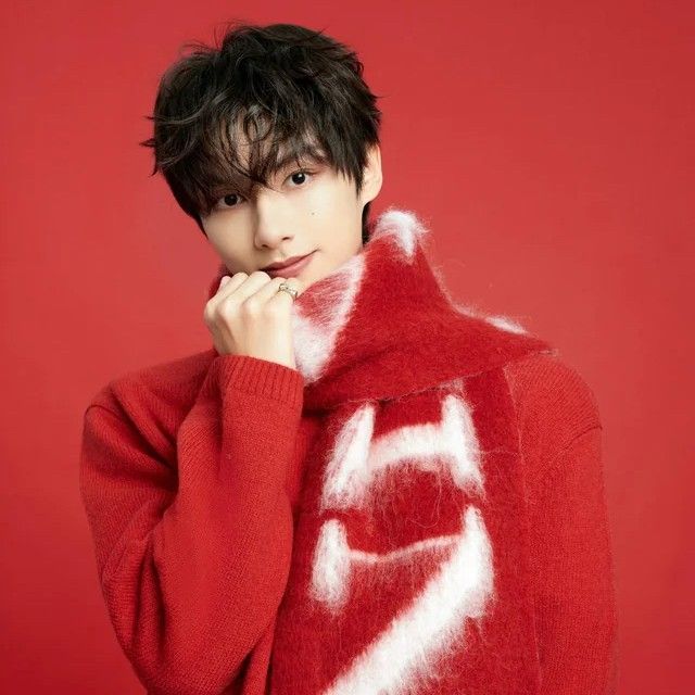 Latest photo of Jun (SEVENTEEN)