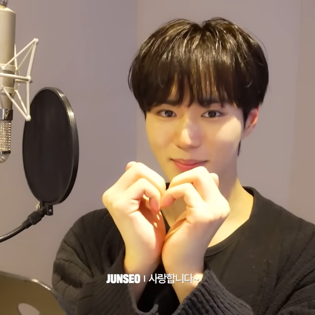 Latest photo of Kim Junseo (ALPHA DRIVE ONE)