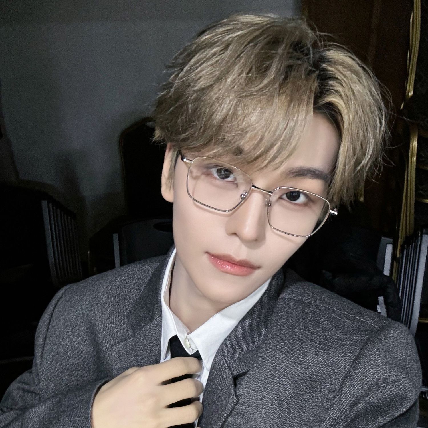 A moment captured by He Xinlong (ALPHA DRIVE ONE)'s fan